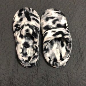 Soma slippers